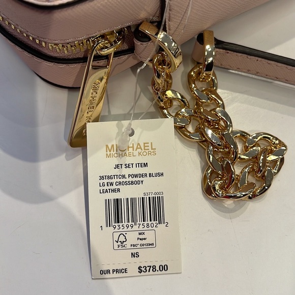 Michael Kors Jet Set Item Large East West Zip Crossbody Leather Powder Blush
NWT - Picture 12 of 16
